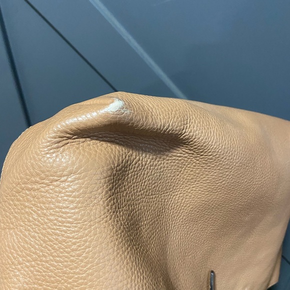 Salvatore Ferragamo Tote - Picture 7 of 16